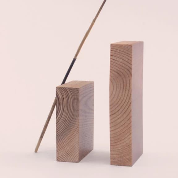 feature post